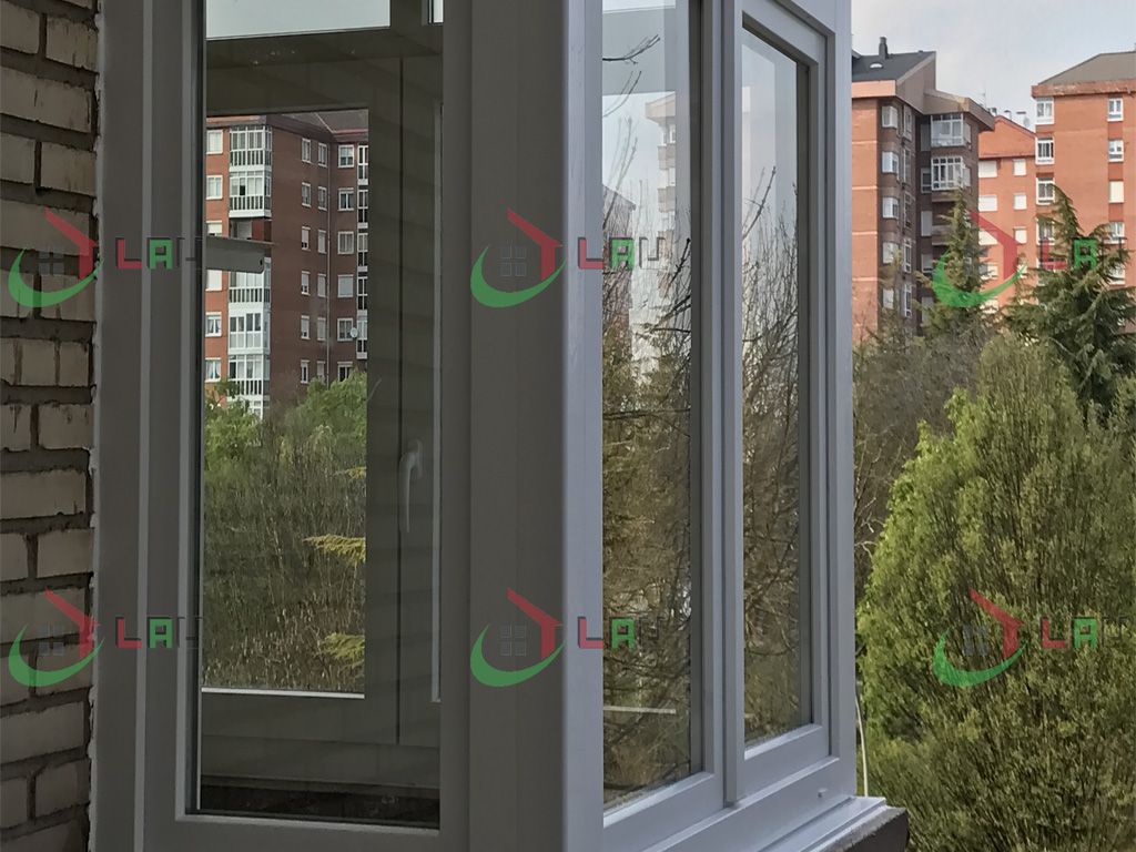 ventana_exterior_esquina_carpinteria_aluminio_lau